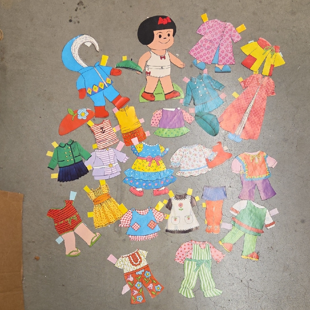 Vintage 1971 NANCY (Philomène) Paper Doll Set (United Feature Syndicate)
